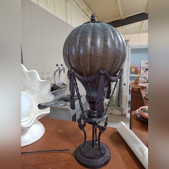 Art Deco Maitland Smith Hot Air Balloon Lamp - Picture 2 of 10
